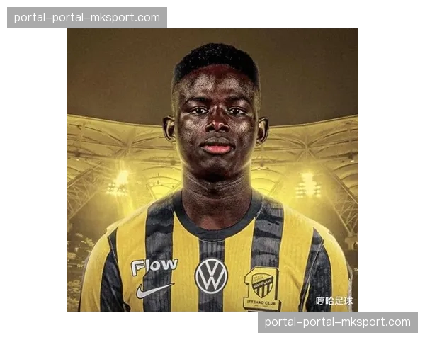 转会市场影响:多家豪门派球探考察本菲卡队内19岁葡萄牙中场 转会市场影响:多家豪门派球探考察本菲卡队内19岁葡萄牙中场