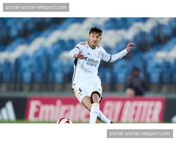 皇马对维克托-穆尼奥斯拥有回购权